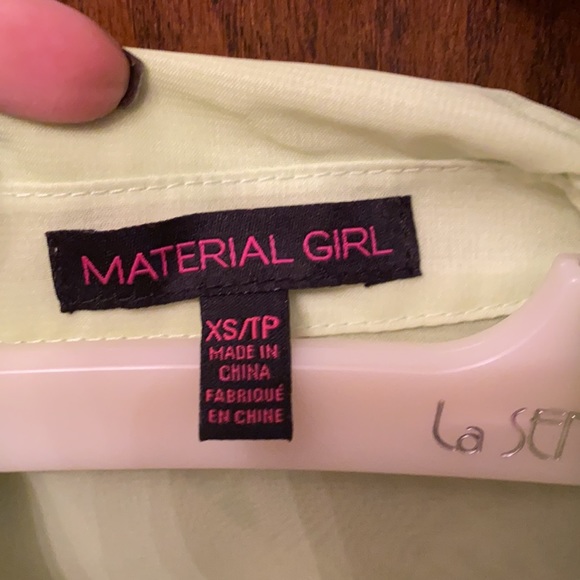 Vibrant Material Girl blouse size XS - Picture 2 of 4